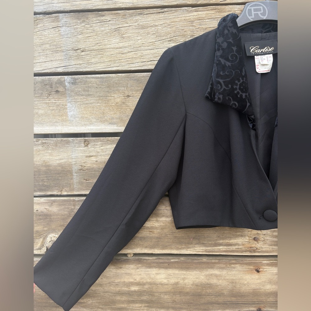 Cartise international black cropped bolero - Picture 5 of 9